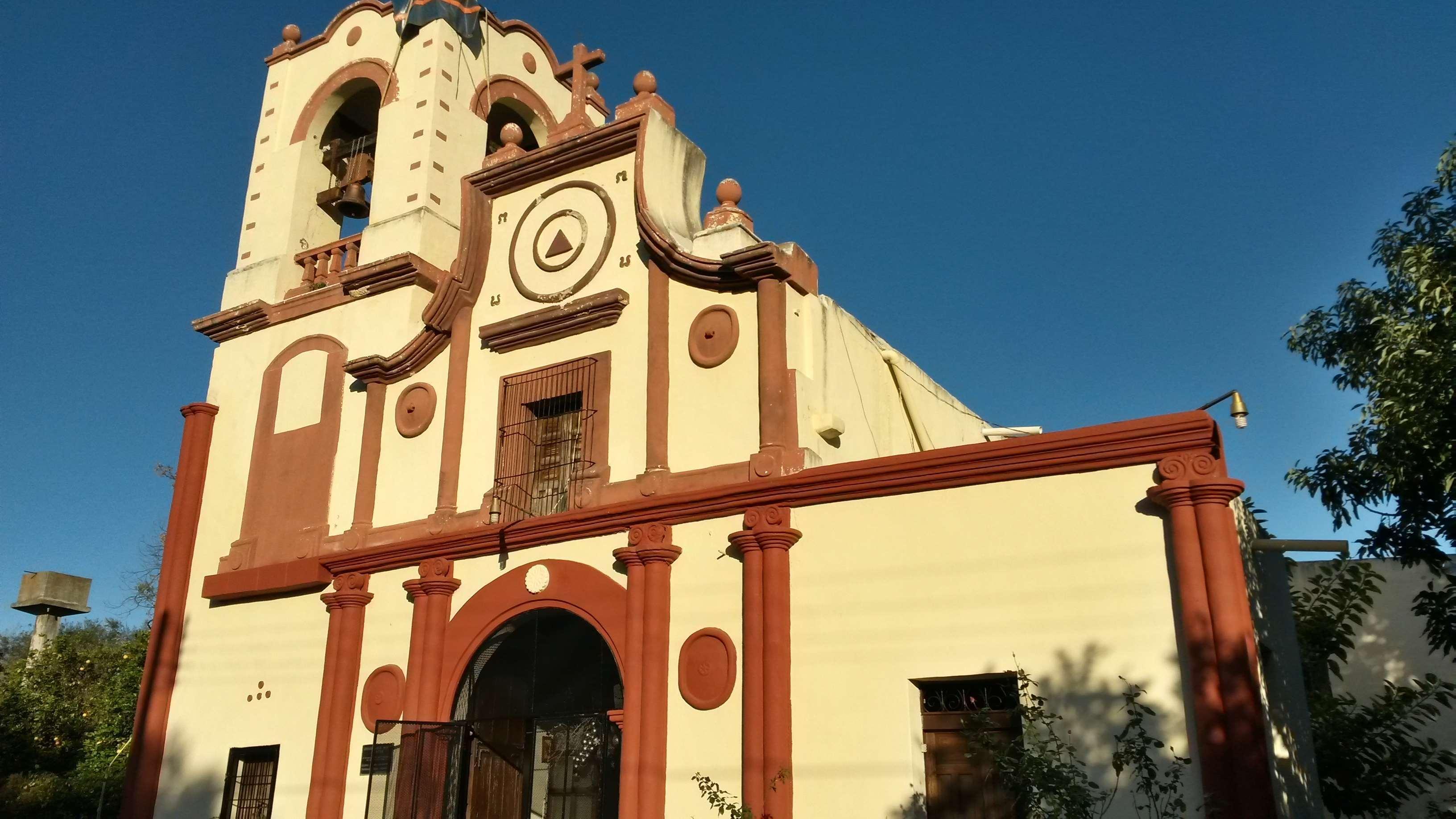 ベストウェスタン バザレル イン Montemorelos エクステリア 写真